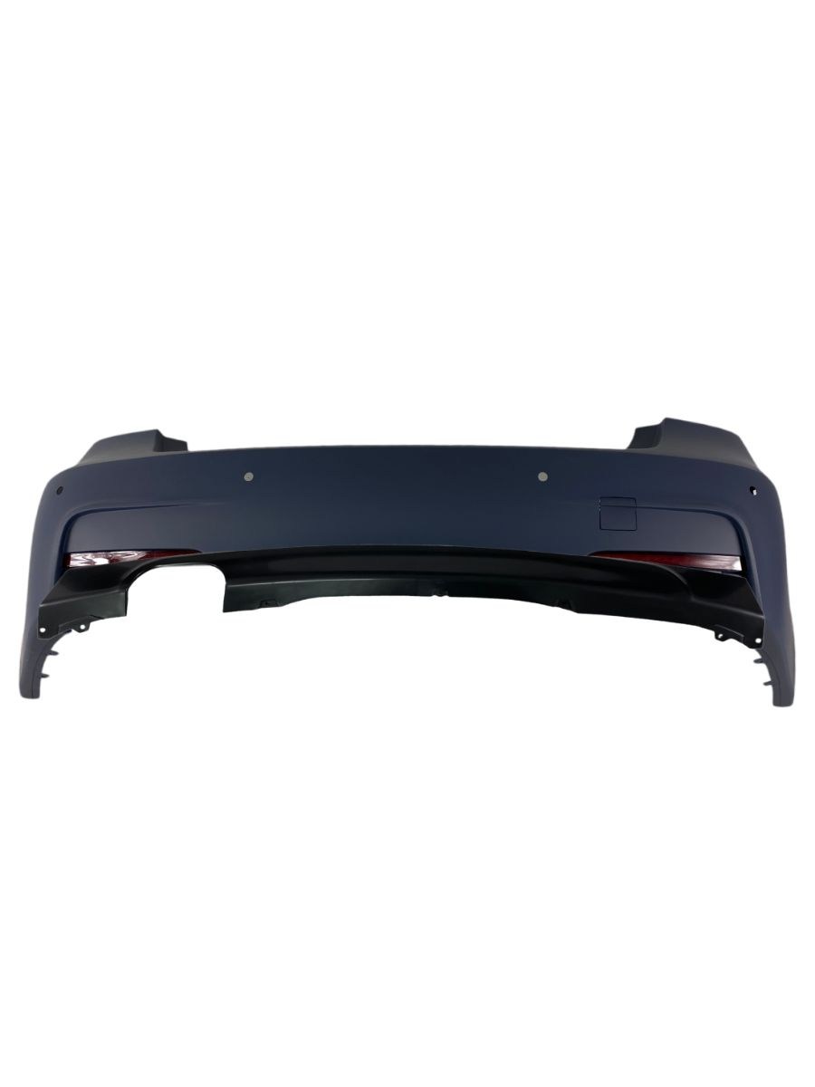 zadna-bronya-za-bmw-f30-s-edinichen-difuzer-m-tech-dizayn-s-otvori-za-parktronik-grundirana
