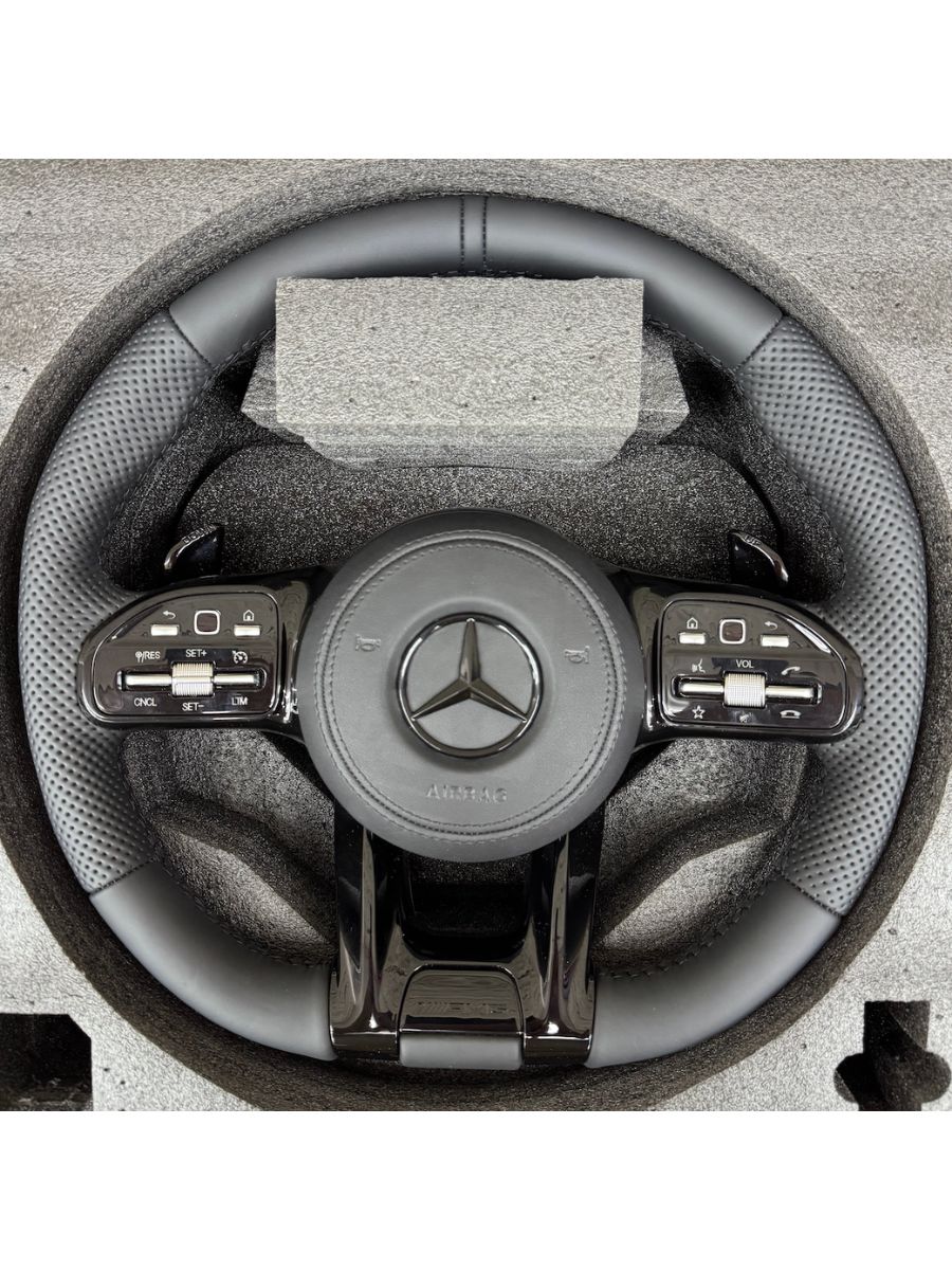 AMG Кожен Спортен Волан за Mercedes-Benz – C/CLA/CLS/E/G/GLC/GLS/GLE – Черен