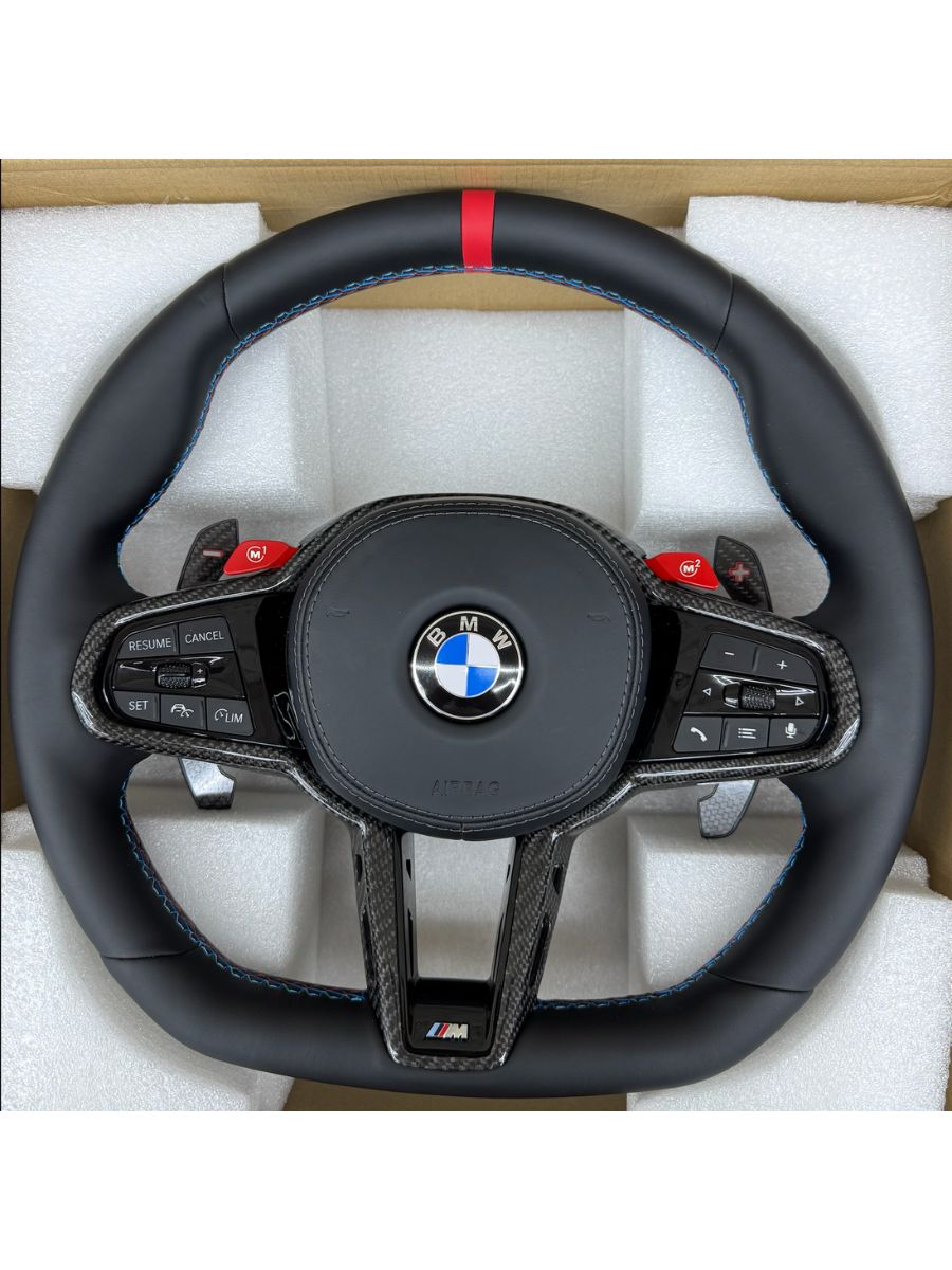BMW M Performance карбонов скосен волан (Flat Bottom) за G серия – 1/2/3/4/5/6/7/8/X3/X4/X5/X6/X7
