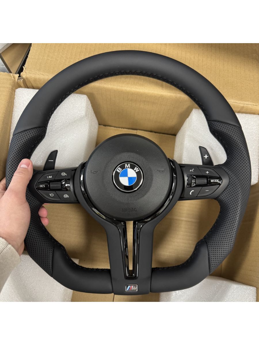 BMW M спортен волан за F-серия (F10/F11/F06/F12/F01/F02/F07) – Plug & Play с AirBag